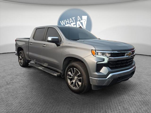 2023 Chevrolet Silverado 1500 4WD Crew Cab Standard Bed LT for sale in Austintown, OH