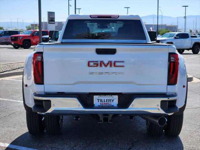 2025 GMC Sierra 3500HD 4WD Crew Cab Long Bed Pro