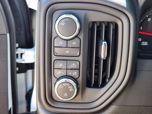2025 GMC Sierra 3500HD 4WD Crew Cab Long Bed Pro