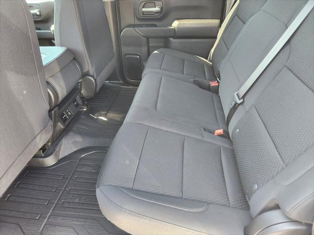 2025 GMC Sierra 3500HD 4WD Crew Cab Long Bed Pro