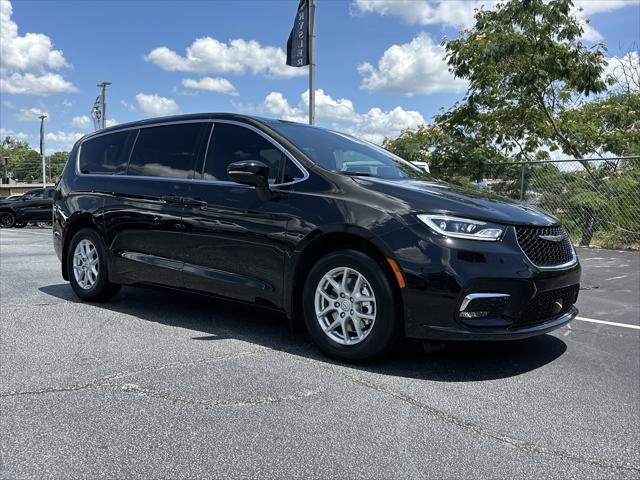 2025 Chrysler Pacifica PACIFICA SELECT