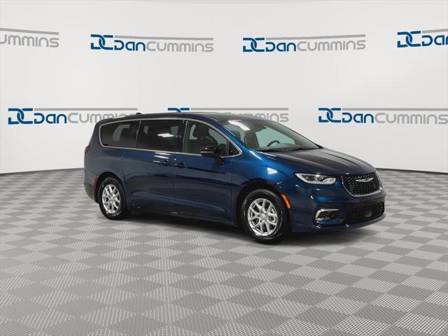 2025 Chrysler Pacifica PACIFICA SELECT 2025 Chrysler Pacifica PACIFICA SELECT