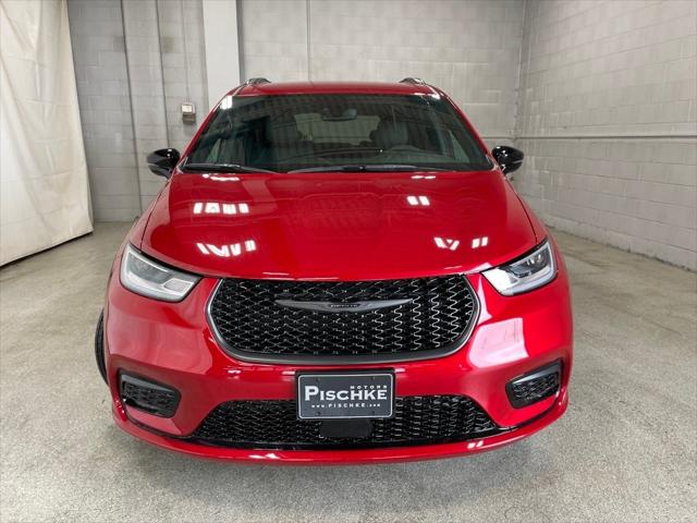 2025 Chrysler Pacifica PACIFICA SELECT
