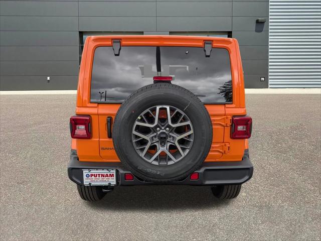 2025 Jeep Wrangler 4-Door Sahara 4x4