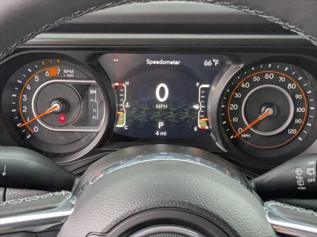 2025 Jeep Wrangler 4-Door Sahara 4x4