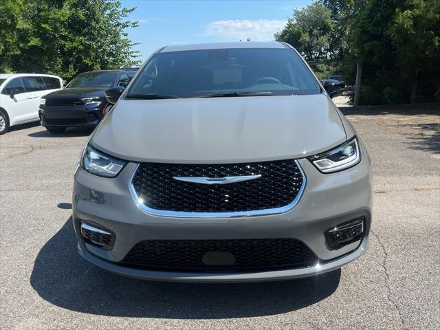 2025 Chrysler Pacifica PACIFICA SELECT