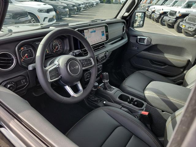 2025 Jeep Wrangler WRANGLER 4-DOOR SAHARA
