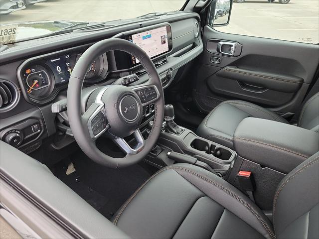 2025 Jeep Wrangler WRANGLER 4-DOOR SAHARA