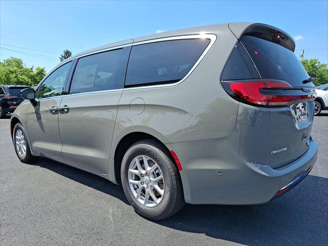2025 Chrysler Pacifica PACIFICA SELECT