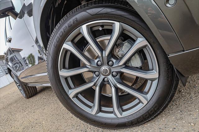 2018 Volvo XC90 T5 Momentum