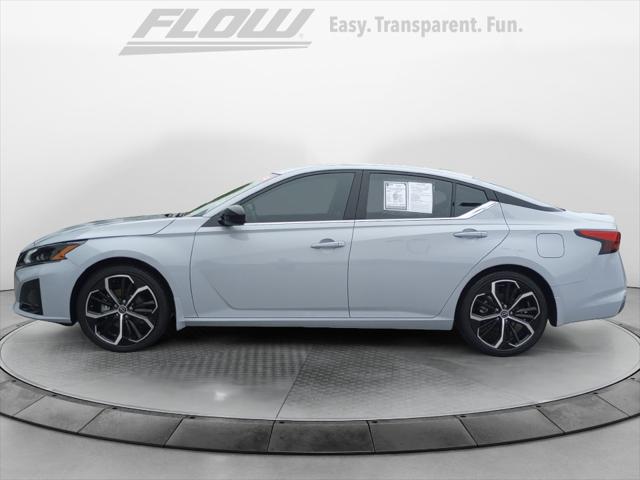 2025 Nissan Altima SR FWD