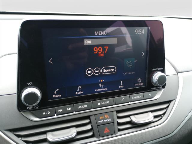 2025 Nissan Altima SR FWD