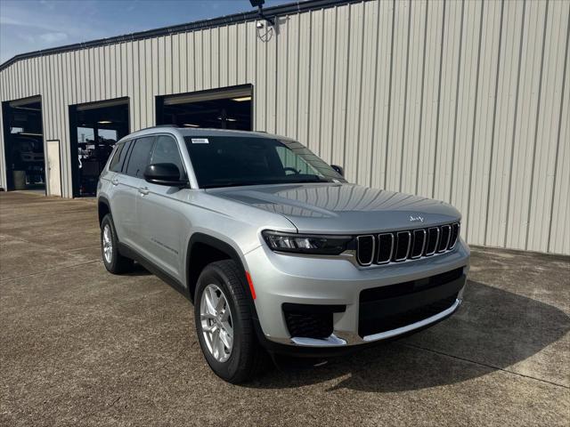 2025 Jeep Grand Cherokee GRAND CHEROKEE L LAREDO 4X2
