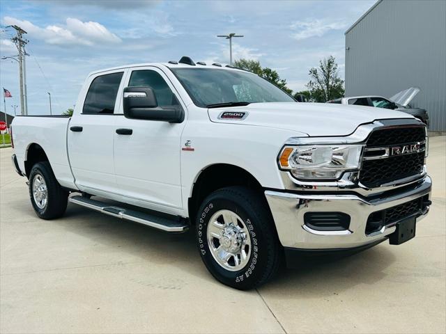 2024 RAM 2500 Tradesman Crew Cab 4x4 64 Box