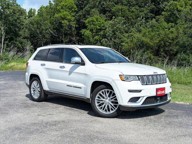 2017 Jeep Grand Cherokee Summit 4x2