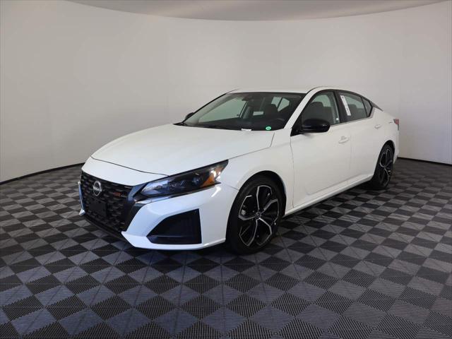 2024 Nissan Altima SR FWD 2024 Nissan Altima SR FWD