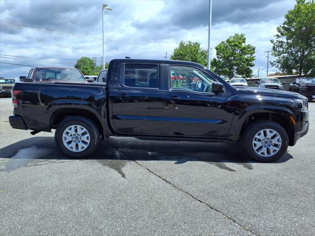 2023 Nissan Frontier Crew Cab SV 4x4