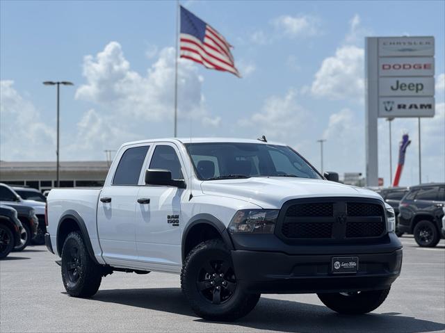 2021 RAM 1500 Classic Tradesman Crew Cab 4x4 57 Box