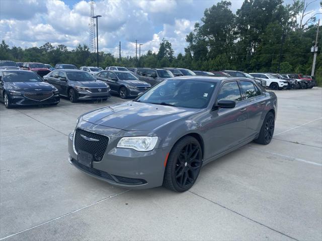 2019 Chrysler 300 Touring