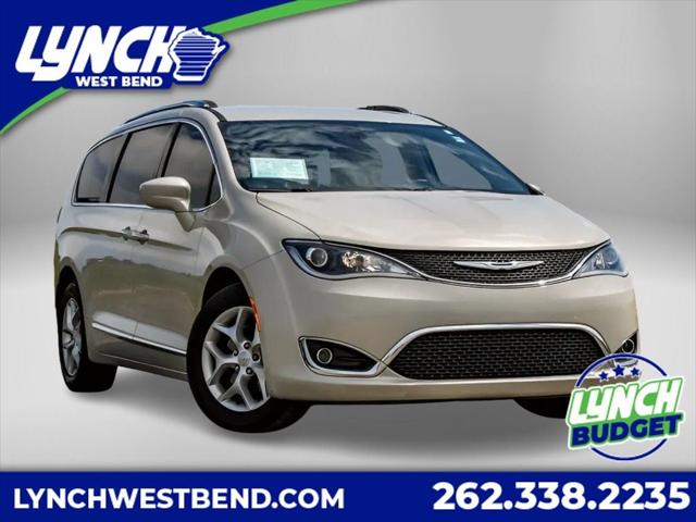 2017 Chrysler Pacifica Touring-L Plus
