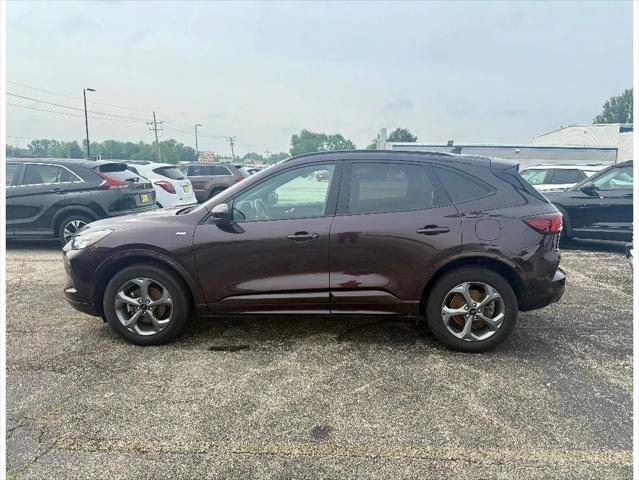 2023 Ford Escape ST-Line Select
