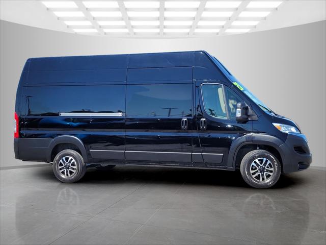 2025 RAM ProMaster 3500 Cargo Van SLT+ Super High Roof 159 WB EXT