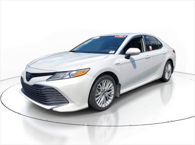 2020 Toyota Camry XLE Hybrid