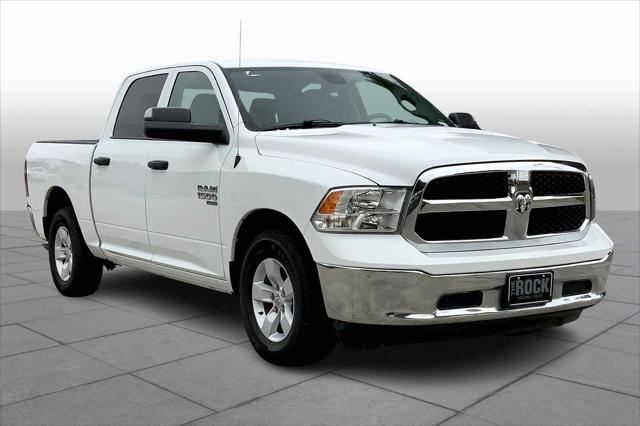 2023 RAM 1500 Classic SLT Crew Cab 4x2 57 Box