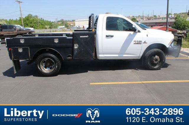 2015 RAM 3500 Chassis Tradesman/SLT