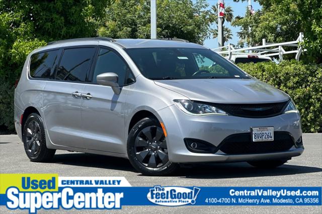 2020 Chrysler Pacifica Hybrid Touring L