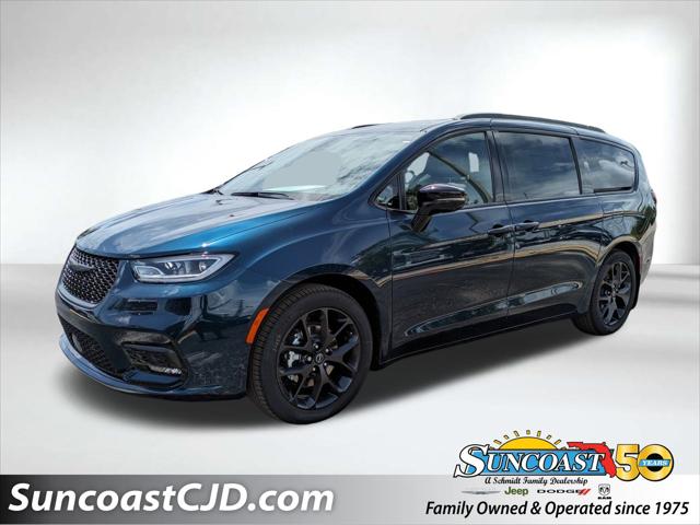 2025 Chrysler Pacifica PACIFICA LIMITED