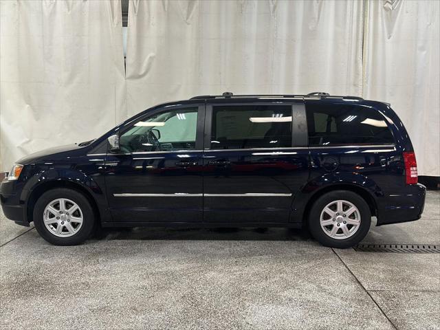 2010 Chrysler Town and Country Touring Plus 2010 Chrysler Town and Country Touring Plus