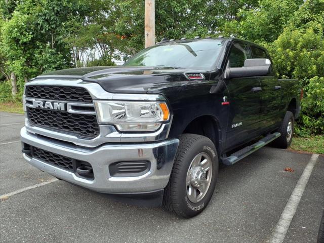 2020 RAM 2500 Tradesman Crew Cab 4X4 64 Box