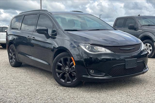 2020 Chrysler Pacifica Touring L Plus