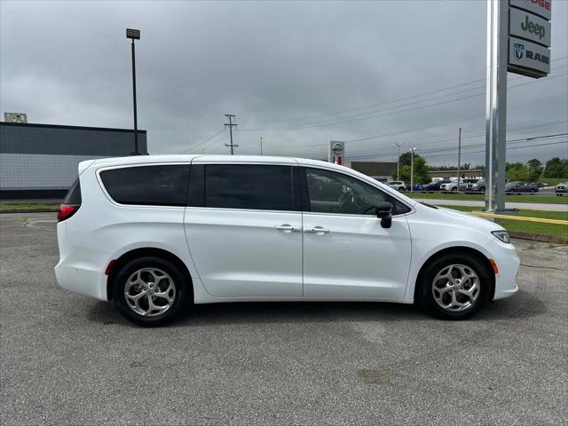 2024 Chrysler Pacifica Limited
