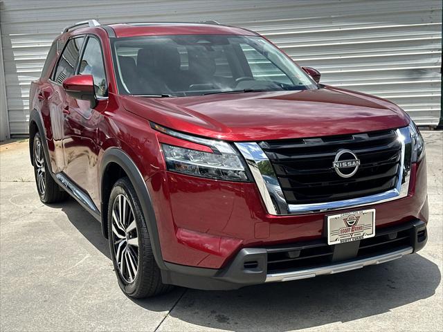 2024 Nissan Pathfinder Platinum FWD