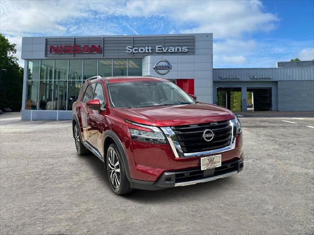2024 Nissan Pathfinder Platinum FWD
