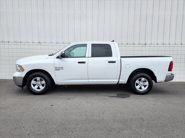 2023 RAM 1500 Classic SLT Crew Cab 4x2 57 Box