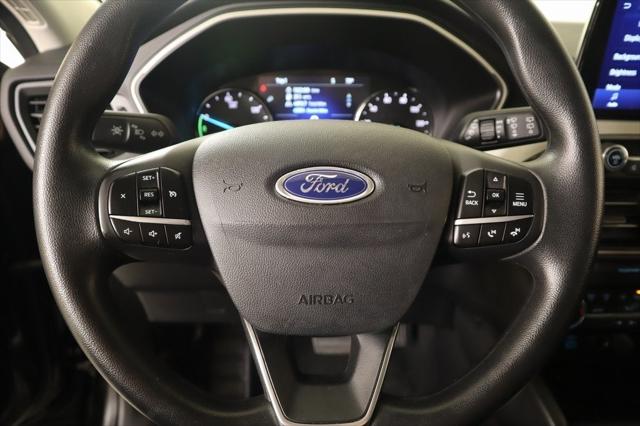 2021 Ford Escape SE Hybrid
