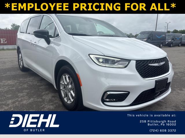 2025 Chrysler Pacifica PACIFICA SELECT