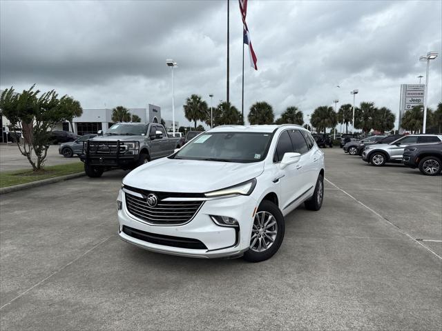 2022 Buick Enclave Essence