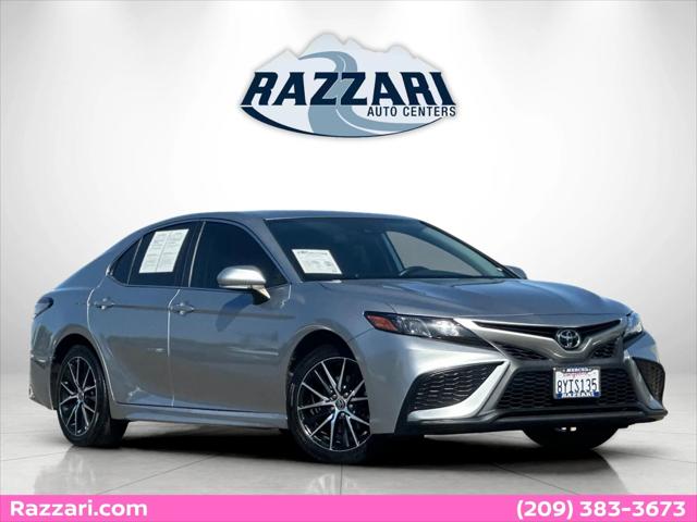 2022 Toyota Camry SE Nightshade Edition