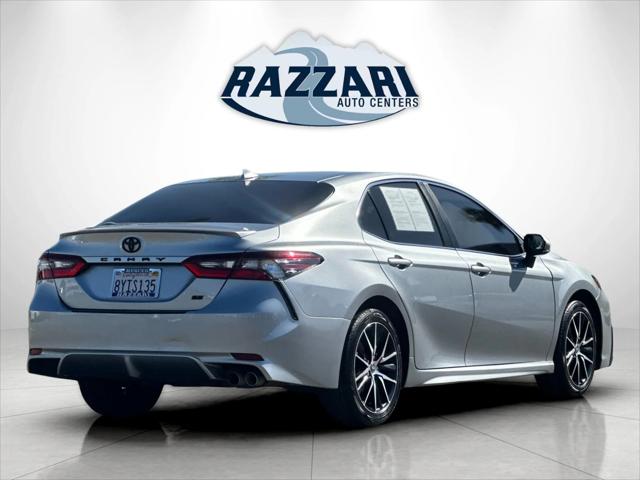 2022 Toyota Camry SE Nightshade Edition