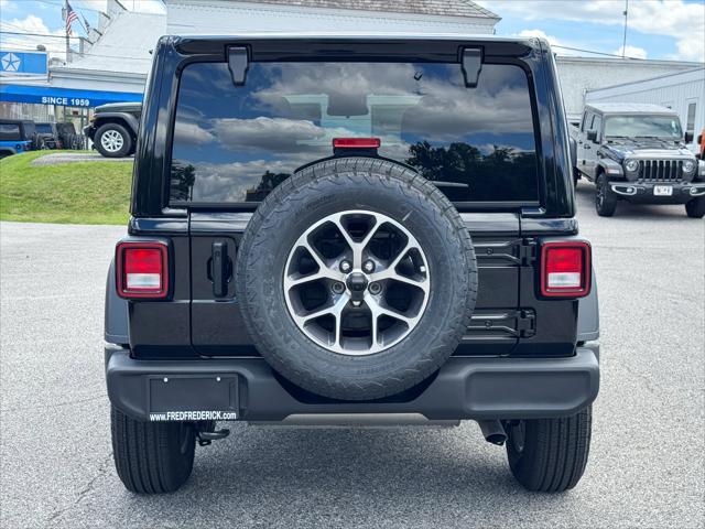 2025 Jeep Wrangler 4-Door Summit 4x4
