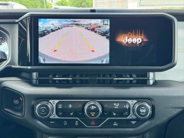 2025 Jeep Wrangler 4-Door Summit 4x4