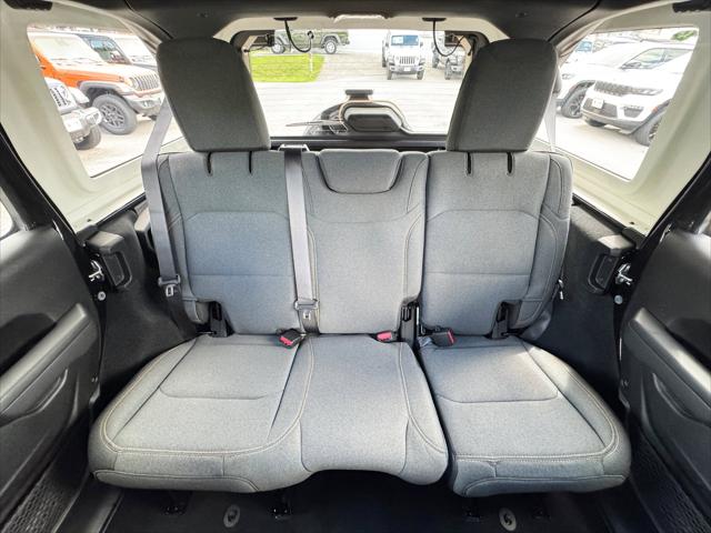 2025 Jeep Wrangler 4-Door Summit 4x4