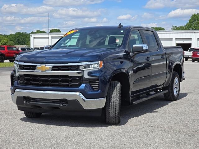 2022 Chevrolet Silverado 1500 4WD Crew Cab Short Bed LT with 2FL