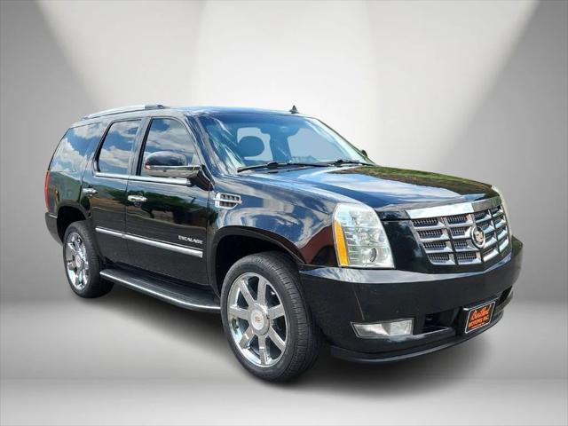 2013 Cadillac Escalade Luxury 2013 Cadillac Escalade Luxury