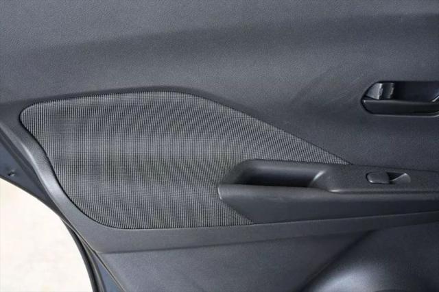 2020 Nissan Kicks SV Xtronic CVT