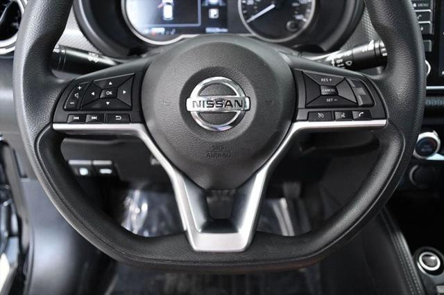 2020 Nissan Kicks SV Xtronic CVT